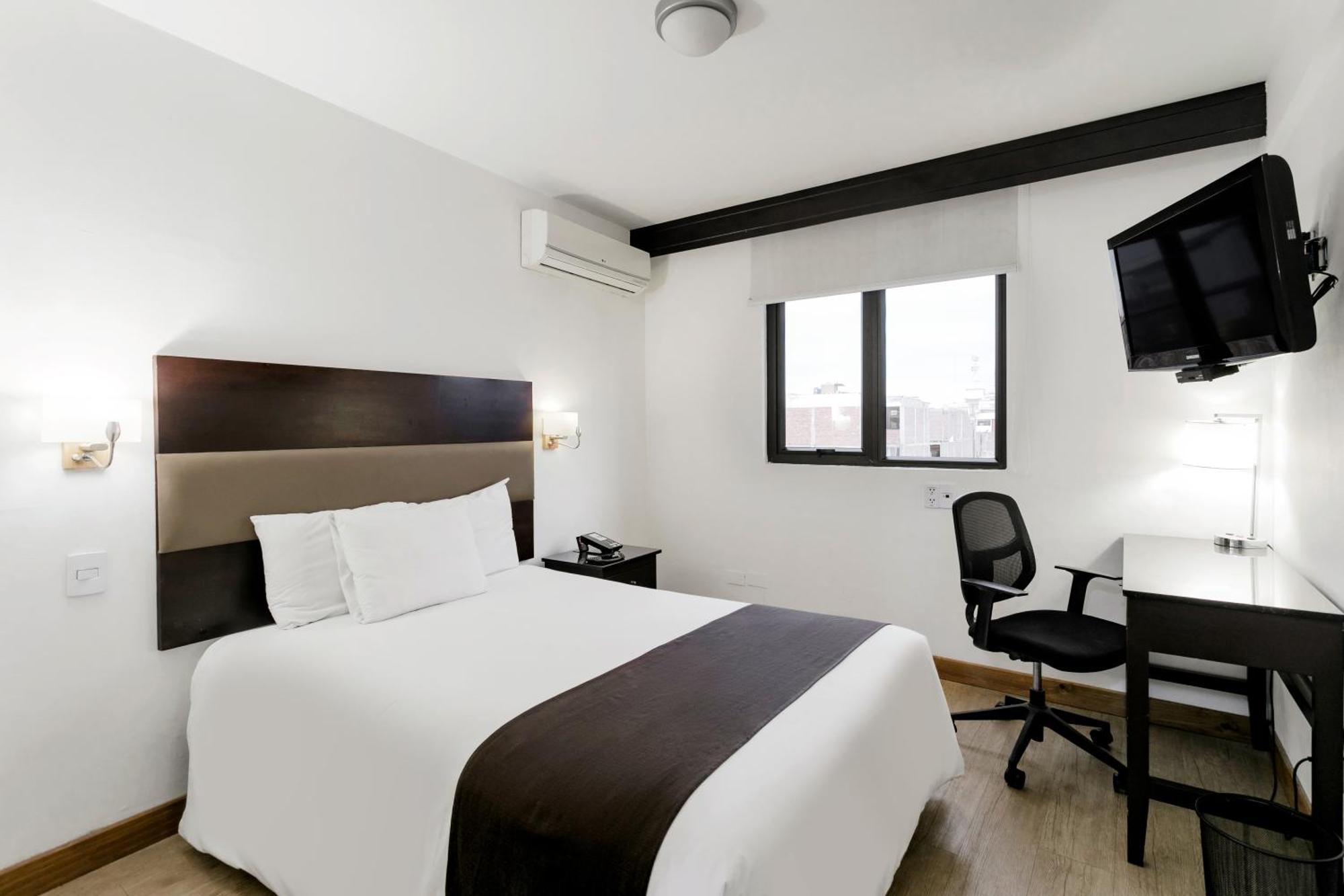 Wyndham Costa Del Sol Chiclayo Hotel Exterior photo