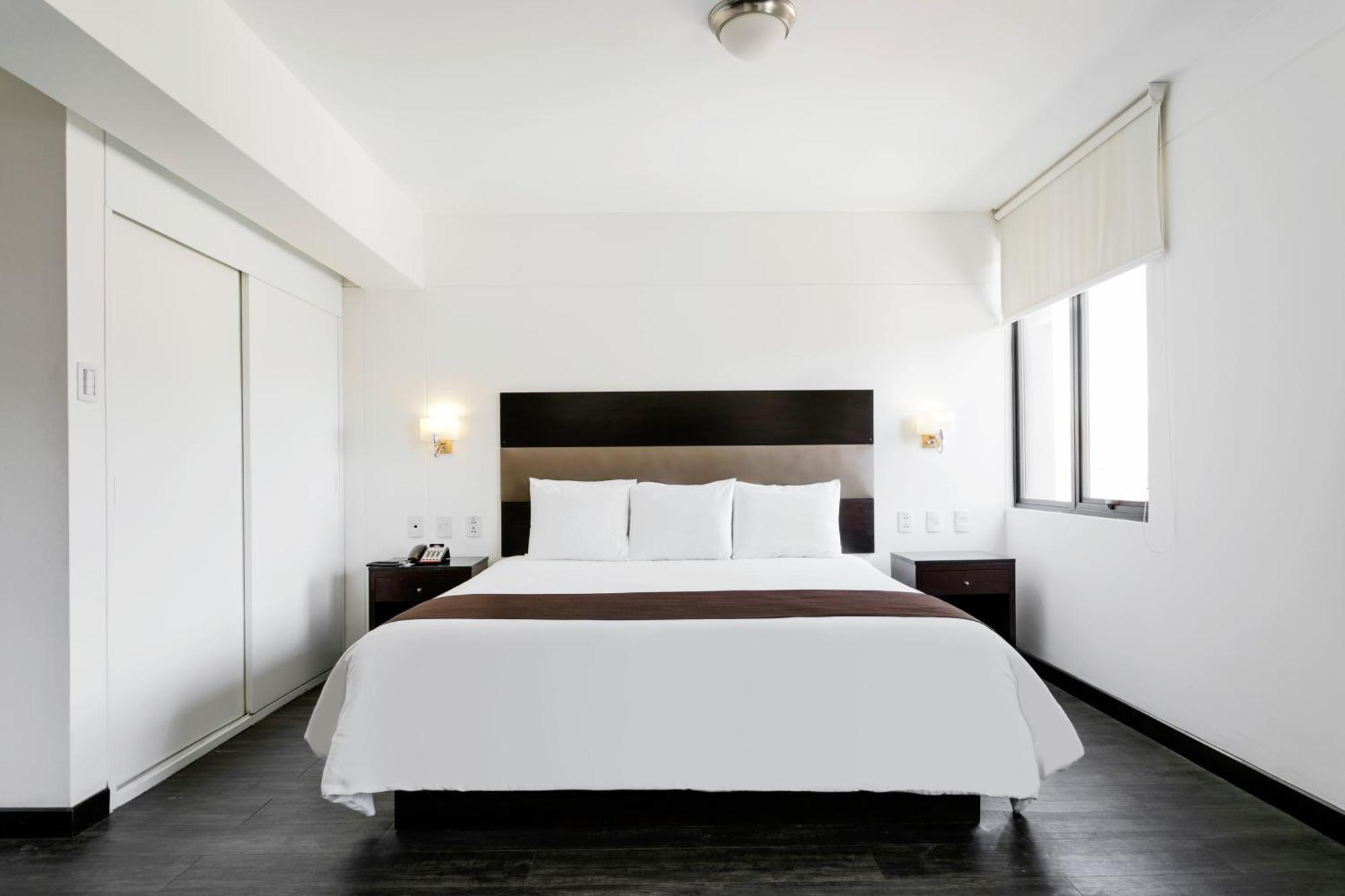 Wyndham Costa Del Sol Chiclayo Hotel Exterior photo